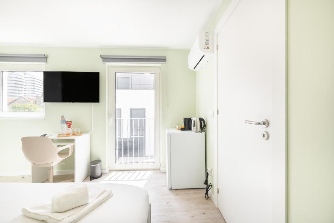 Olala Lisbon Oriente Suites C Buitenkant foto