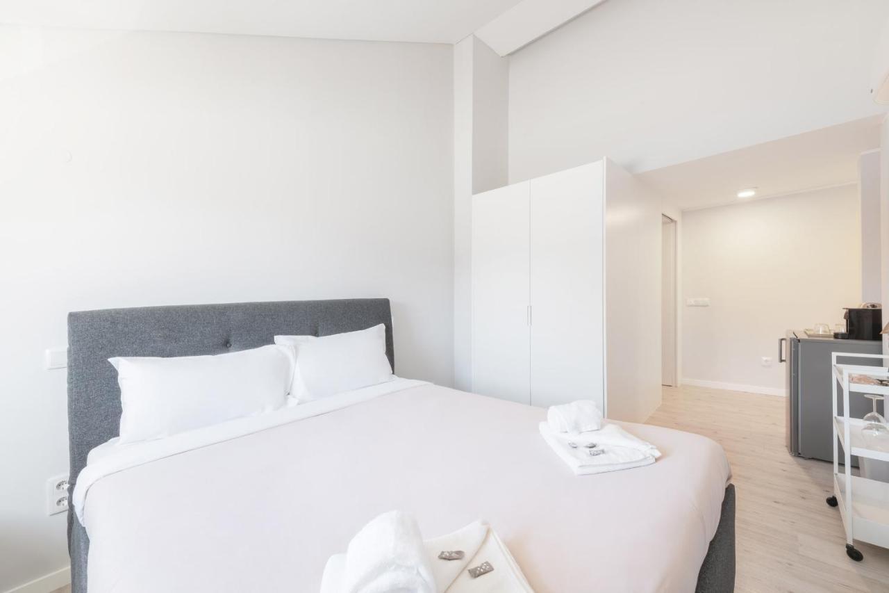 Olala Lisbon Oriente Suites C Buitenkant foto